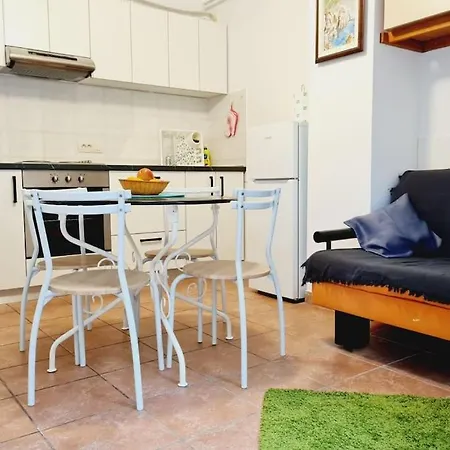 Zgora Mora-above The Sea-peacefull,family Frendly Apartman