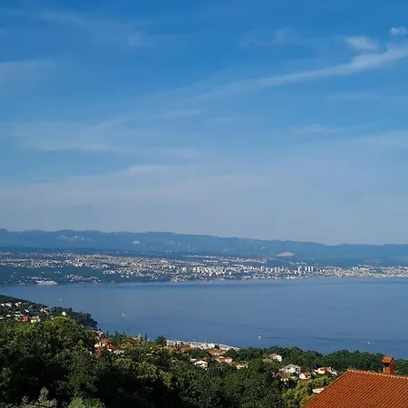 Zgora Mora-above The Sea-peacefull,family Frendly Apartman *