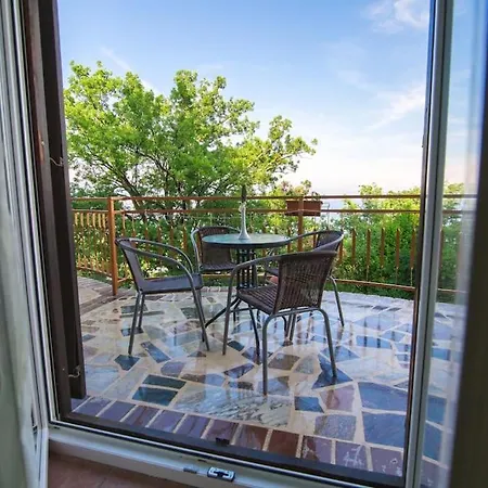 Apartment Zgora Mora-above The Sea-peacefull,family Frendly
